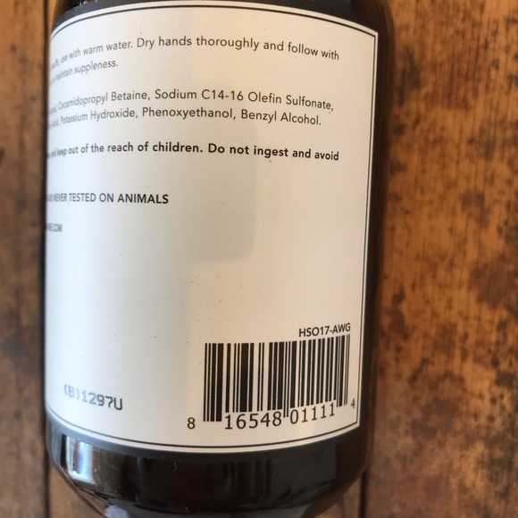 Murchison-Hume Superlative HandSoap 500ml - Picture 3 of 4